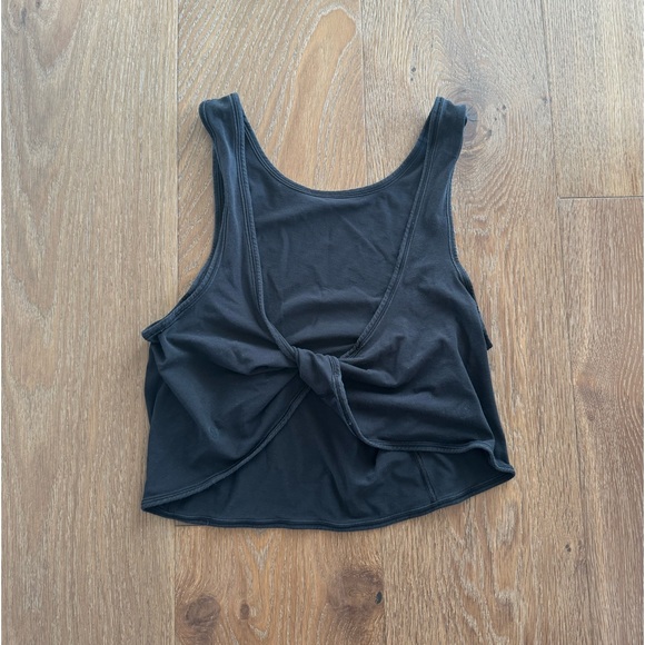 Lululemon Top - Picture 2 of 3